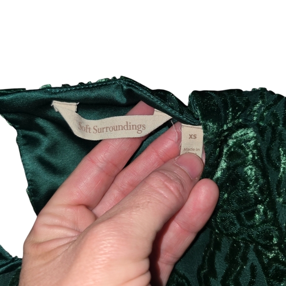 Soft Surroundings Vanetta Velvet Top Size XS - Picture 7 of 8